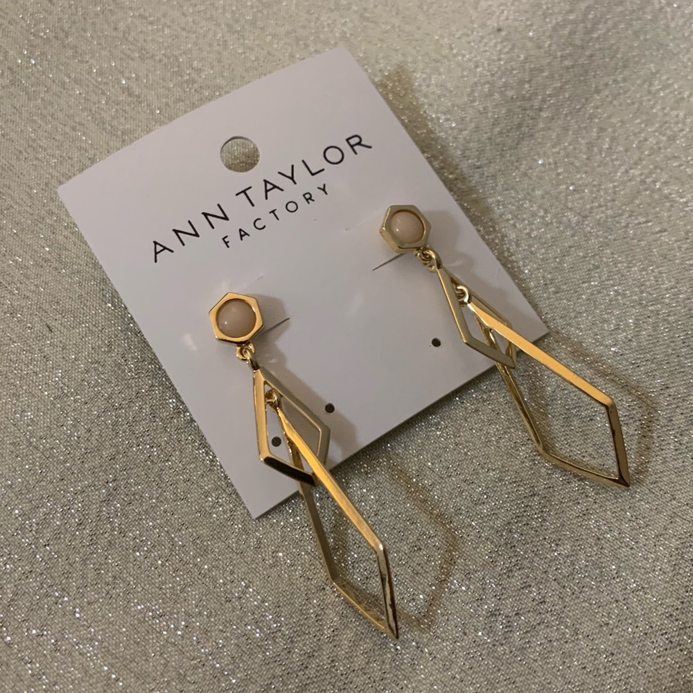 NWT Ann Taylor Factory Earrings - Picture 4 of 6